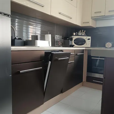 Kis-Hunyad Apartman Miskolc Kültér fotó